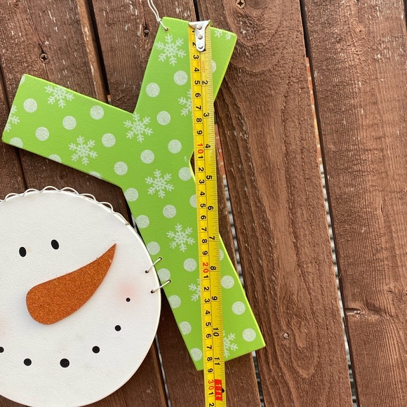 Celebrating Home Retired composite wood Christmas Sign JOY - Picture 6 of 9